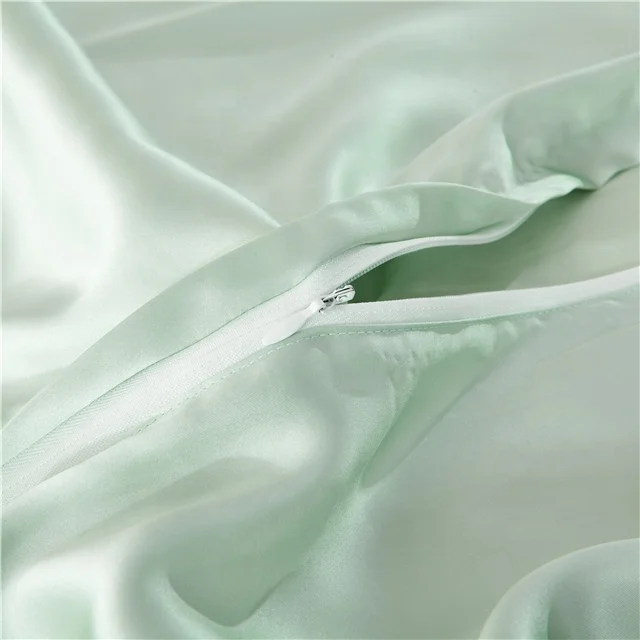 22mm 70*50cm    Soft and luxurious 6A grade 100% mulberry silk pillowcase for Christmas gift