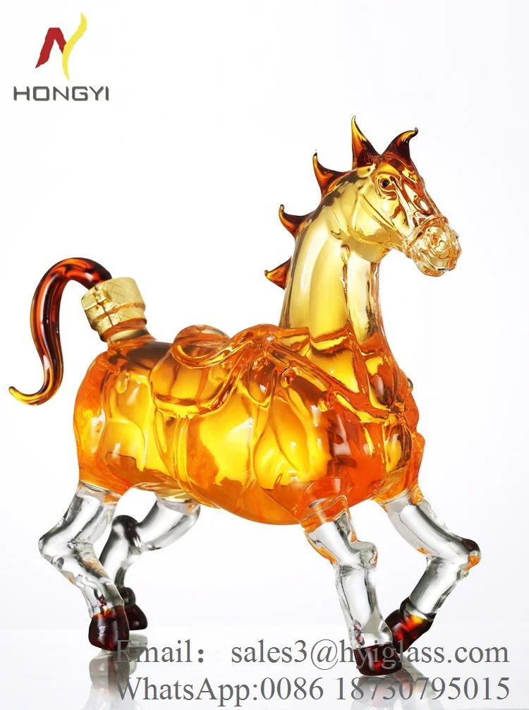 Animal Shaped Glass Bottle Golden horse Shaped Clear Glass Decanter Whiskey Glass Bottles 1000ml