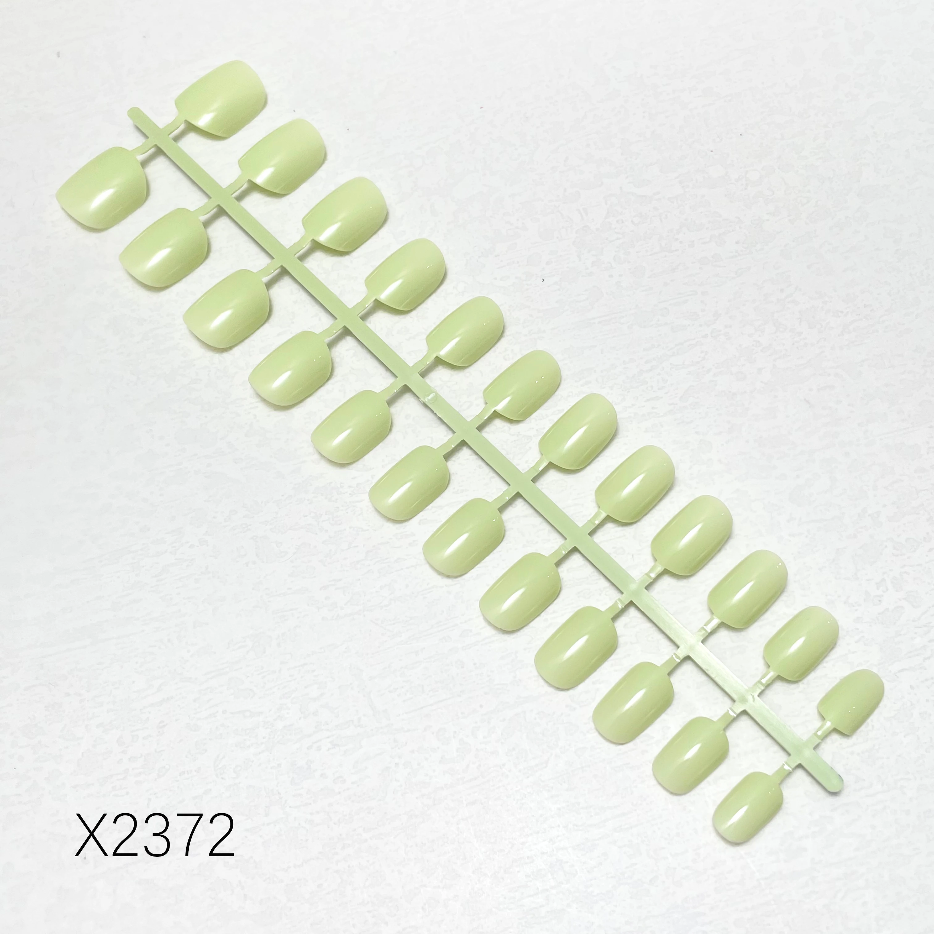 Green Summer Core Color Nail Tip ABS Material Press-On Design for Fingers Wholesale Artificial Nails with Packaging