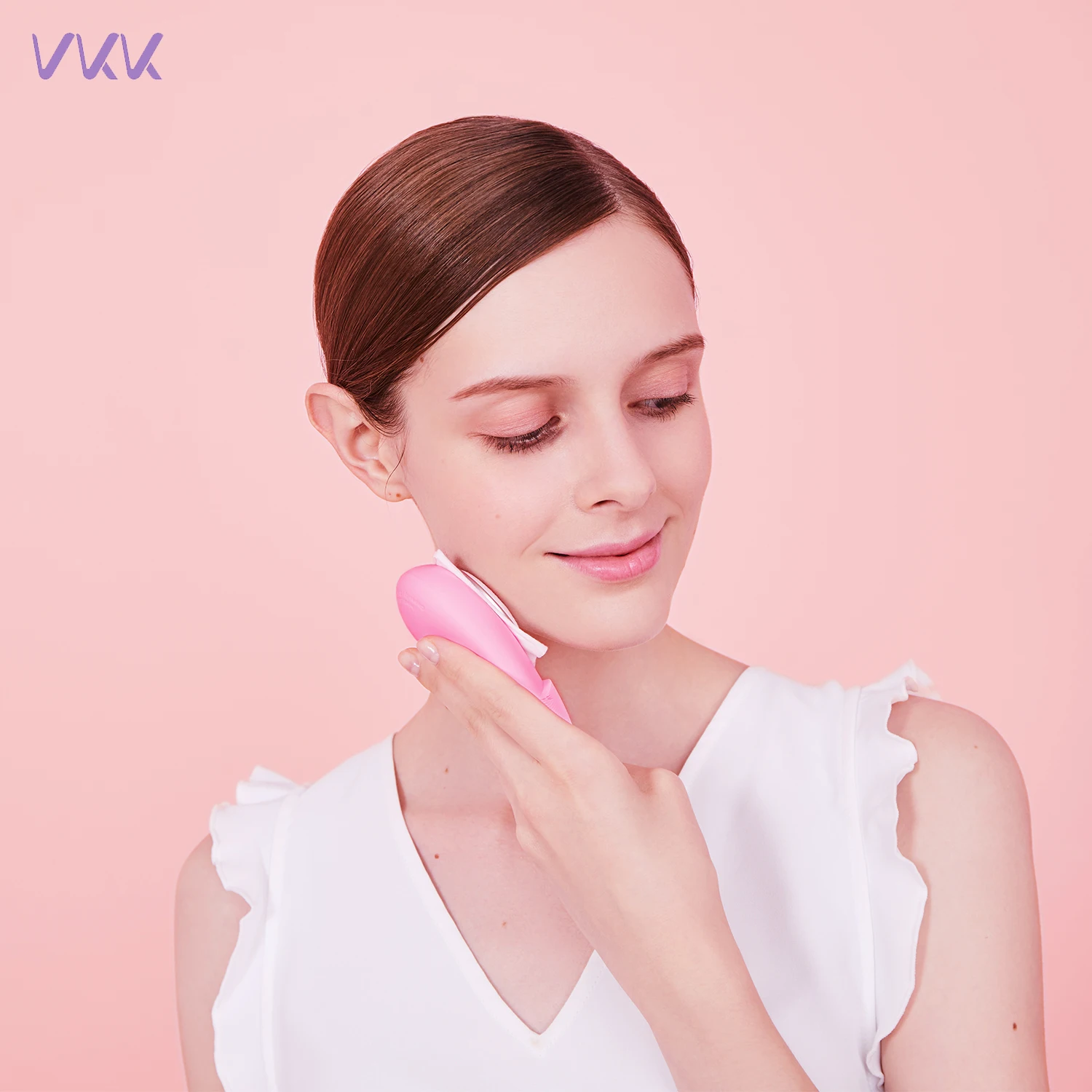 
Vkk Hot Sale Rechargeable Silicone Electric Sonic Deep Facial Cleaning Brush 