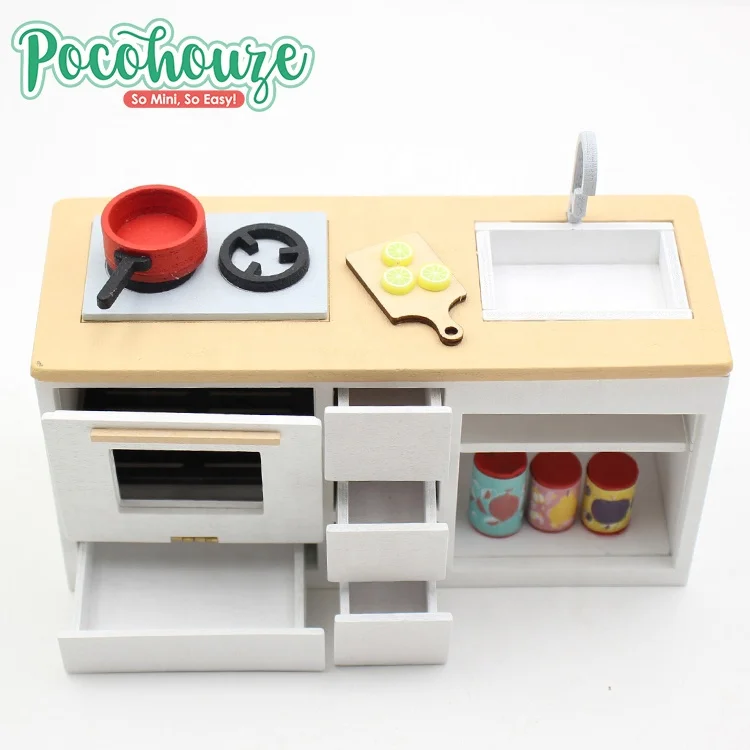 Hot Selling Wooden Kitchen Sets Toys Mini Dolls Home Cooking Toys And Ornaments