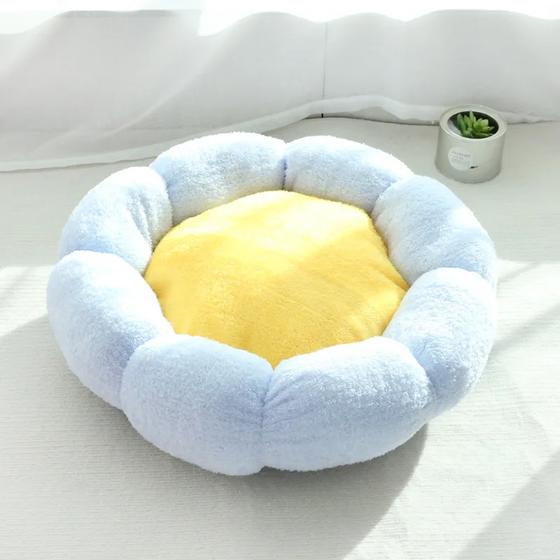 Flower Petal Puppy Bed Soft Stuffed Pet Thickened Pad Sleeping Nest Winter Animal Warm Kennel Pet Sofa