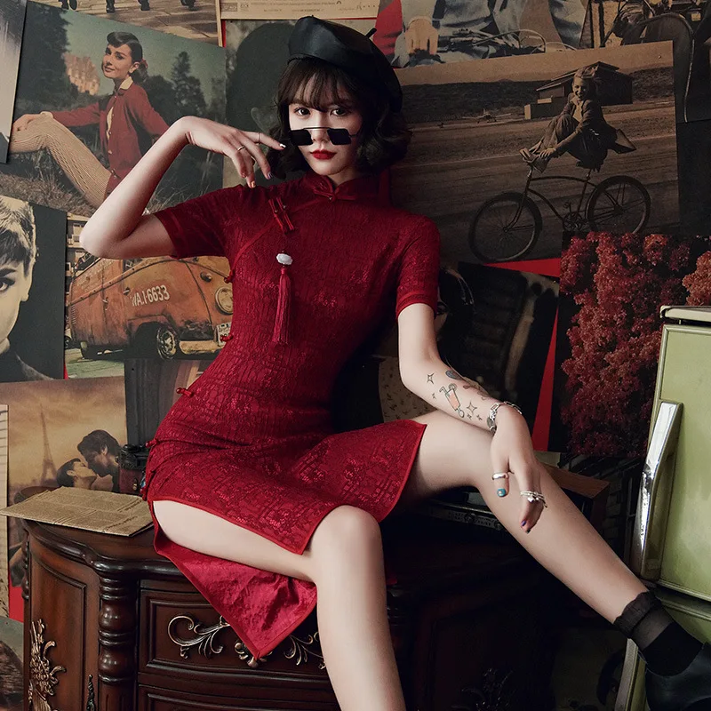 Hot Sale Custom Elegant High-end Red Qipao Chinese Traditional Clothing Chinese Vintage Cheongsam Dresses