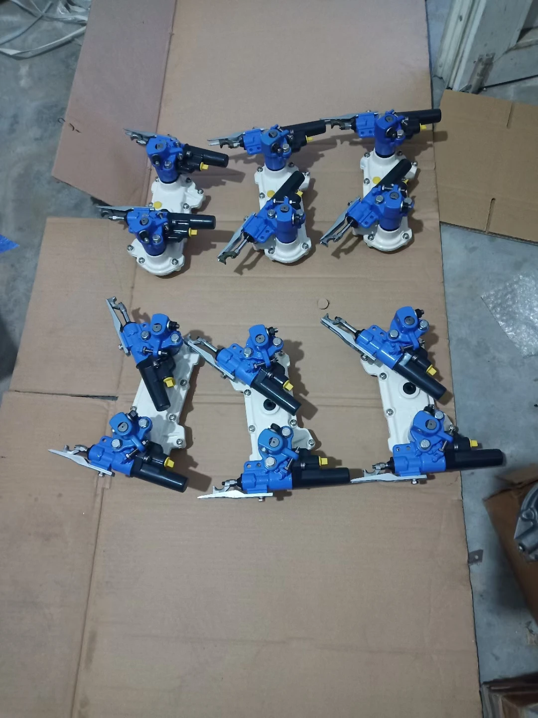 ISEKI RICE TRANSPLANTER 6 AND 8 ROWS FOR SELLING SPARE PARTS