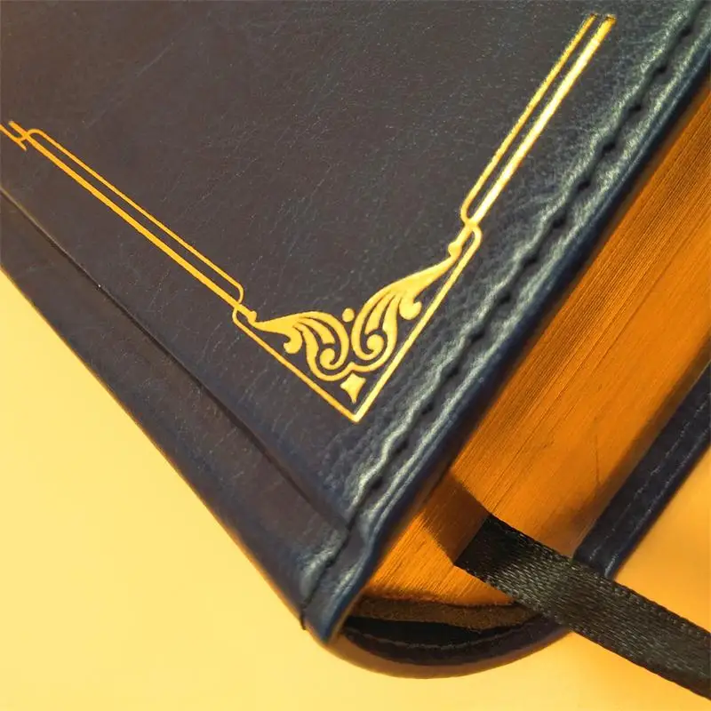 customized hardcover English Spanish catholic kjv nlt version holy bible book printing factory service gold silver gilding