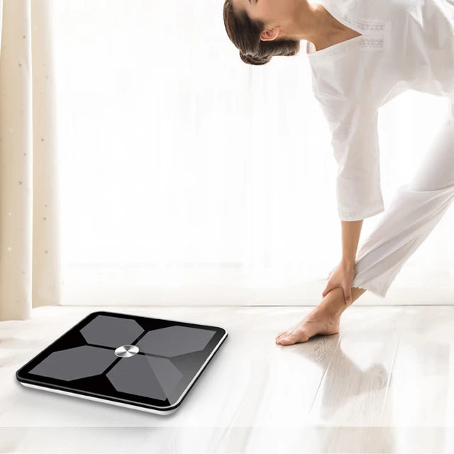 High Class Quality 8 Electrode Composition Analyzer Professional Big VA Screen Bathroom Weighing Personal Smart Body Fat Scale