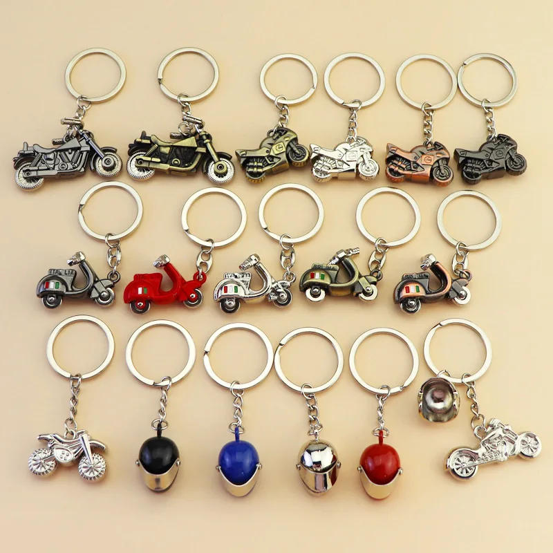 Creative Metal Simulation 3D Helmet Motorcycle Set Keychain Heavy Motorcycle Key Chain Mini Motorcycle Car Pendant For Men Women