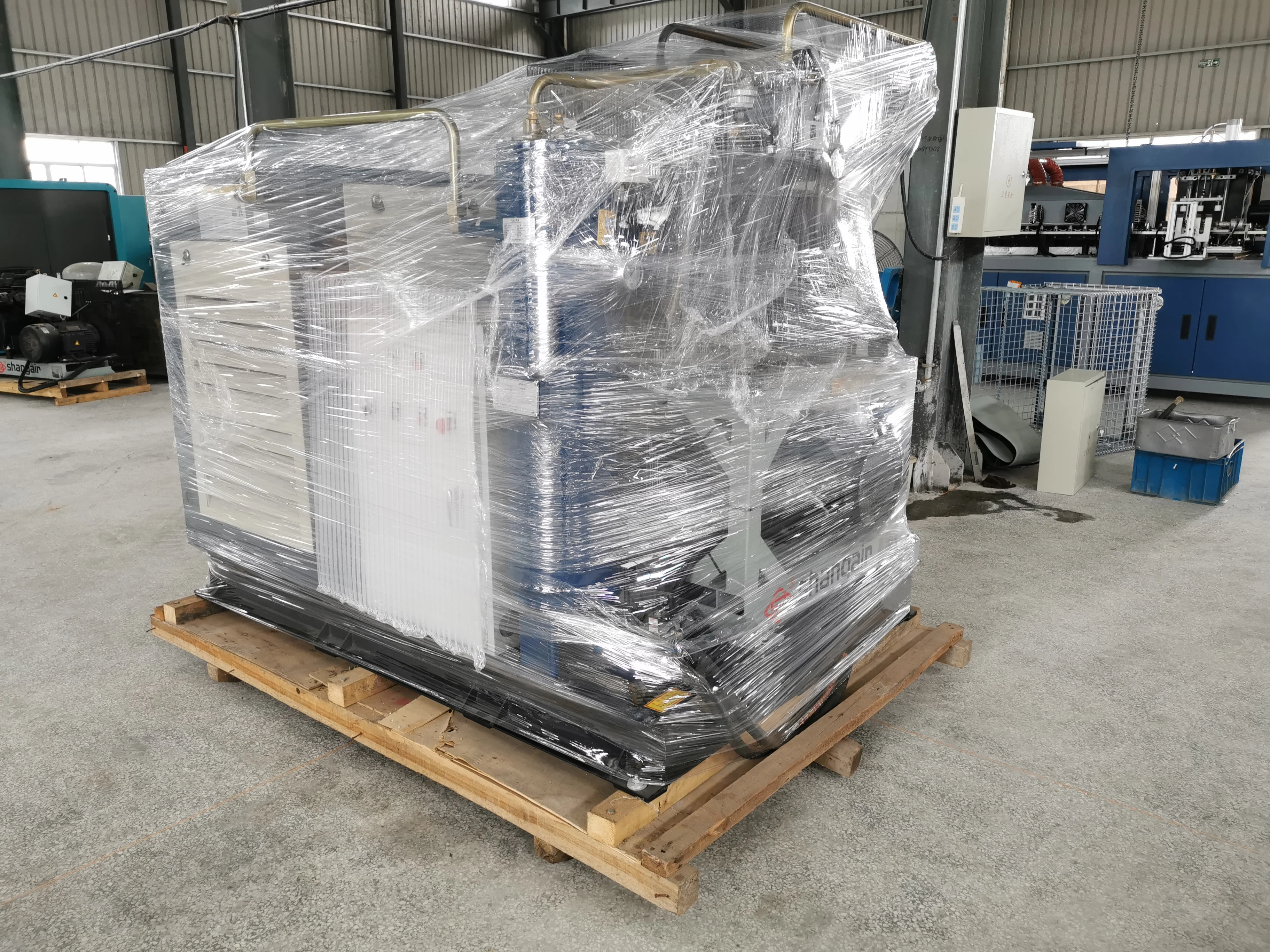 LZ4.0/10/40 Screw Booster SHANGHAIR High Pressure Air Compressor