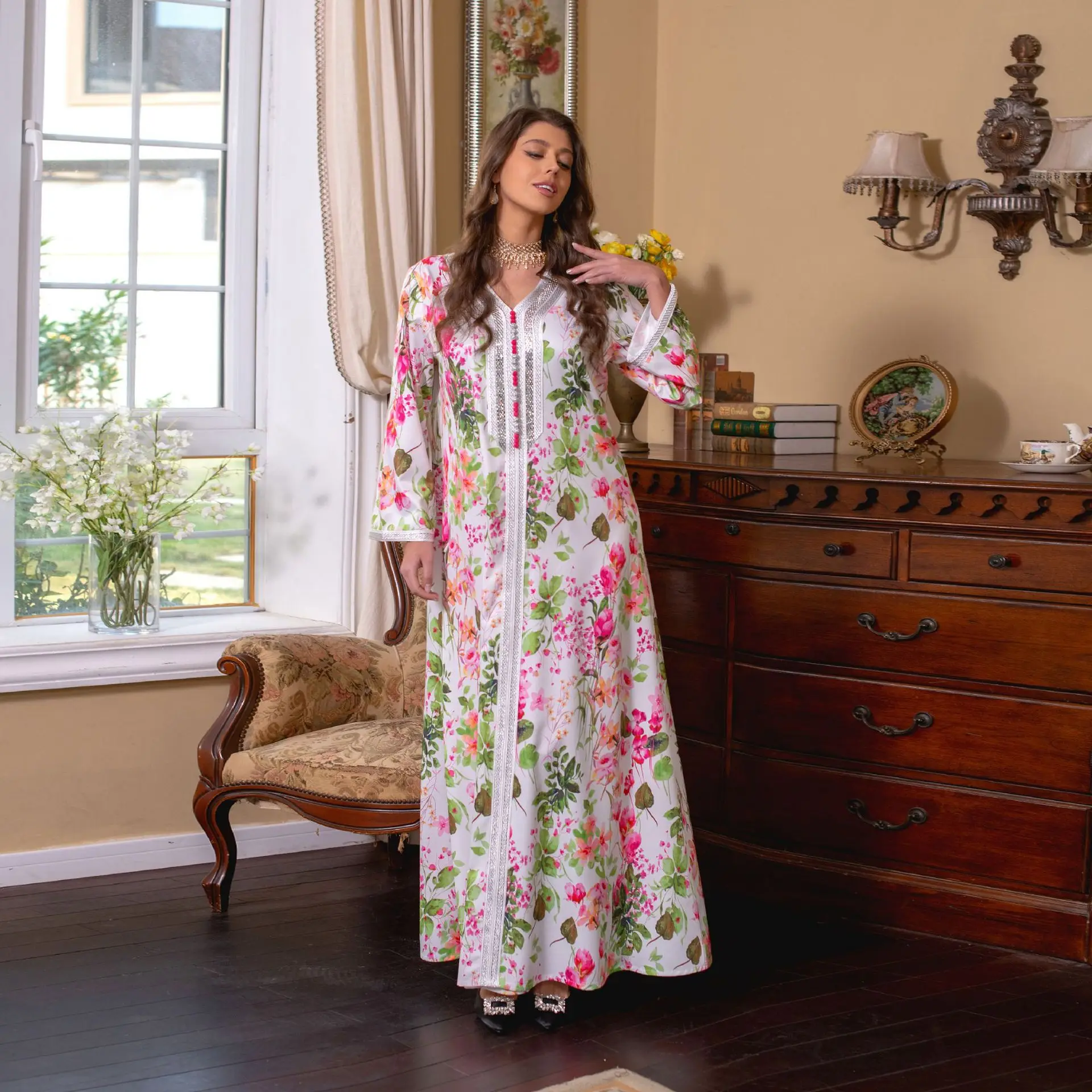 Fashion V Neck Long Sleeve Rhinestone Middle East Robe Gown Floral Printed Embroidery Dubai Abaya Maxi Dress For Women