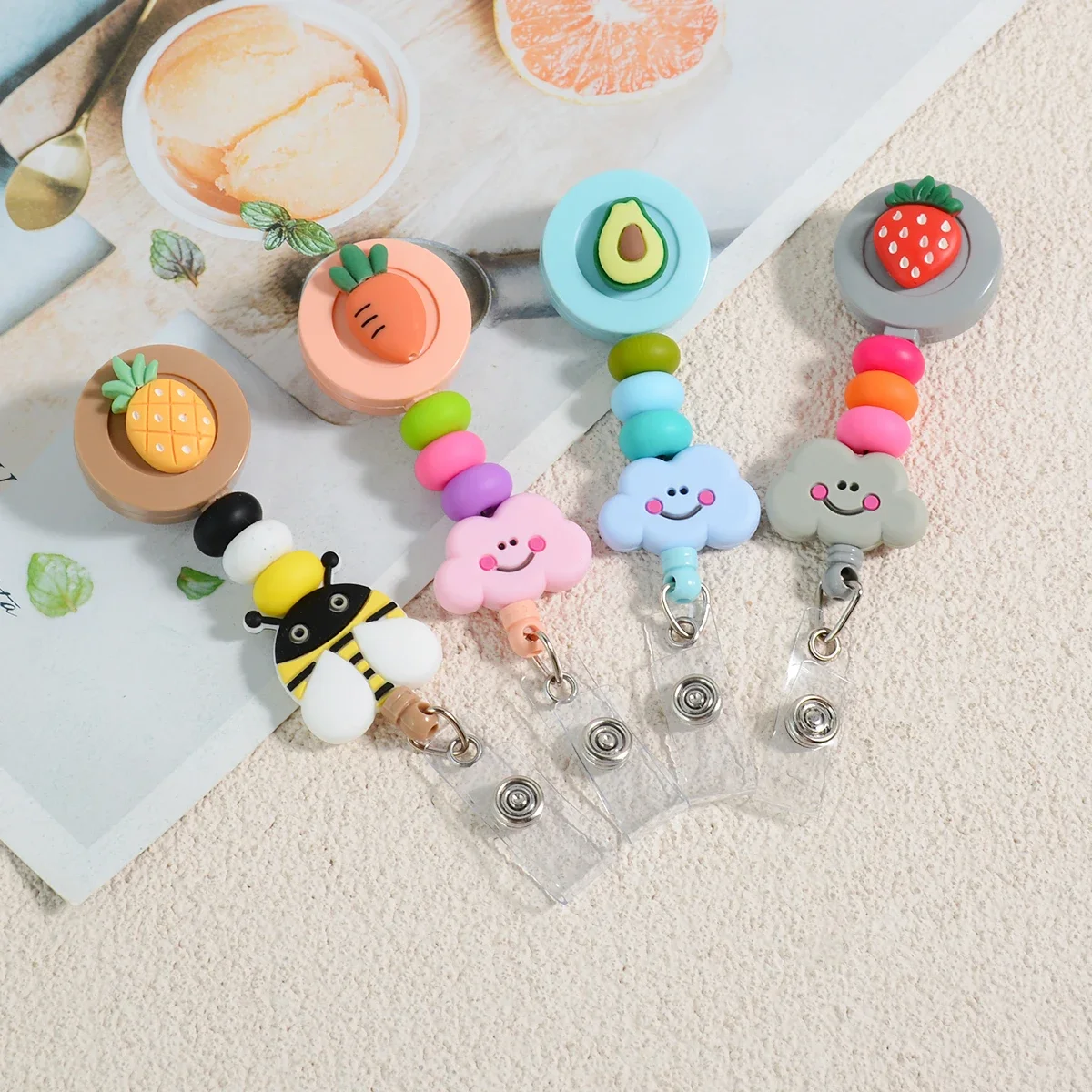 Cute Cartoon Silicone Beads Clouds Badge Reel For Holder With Alligator Clip Retractable ID Card For Doctors Nursing Accessories