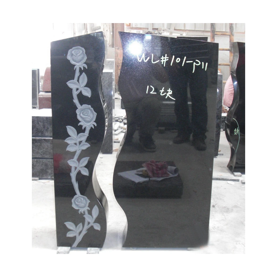 Cartoon tombstone with custom engraved picture cemetery headstone flower vase elegant headstone with flower holder