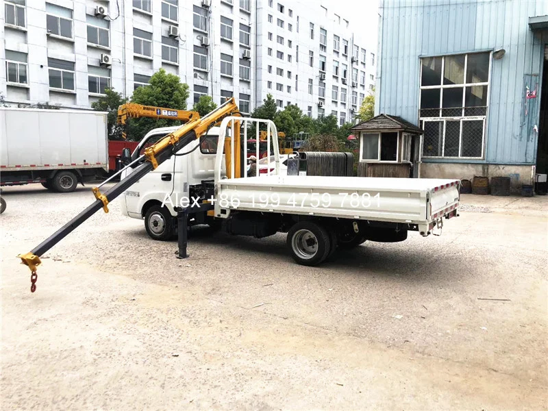 4x2 mini 1.3 tons truck with crane