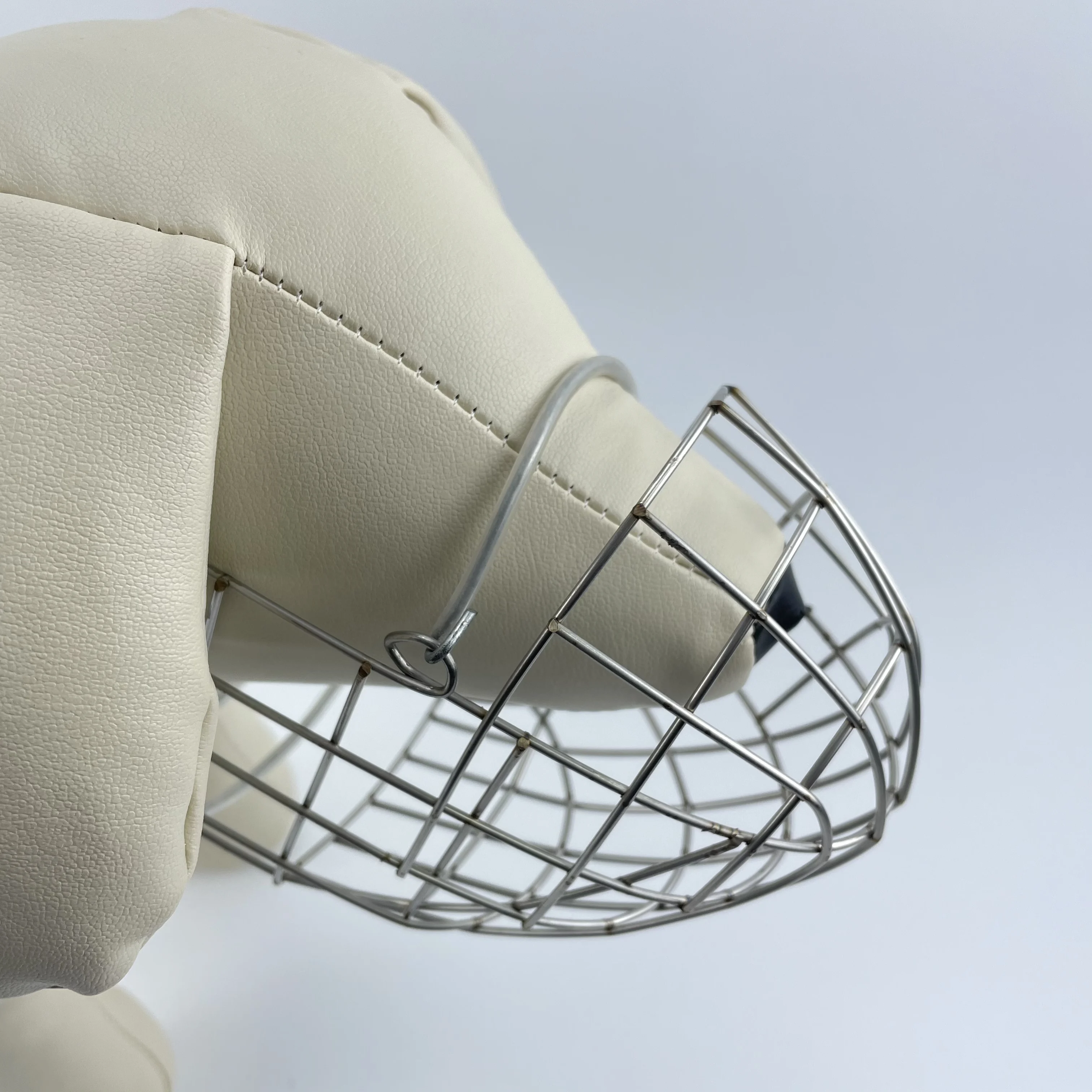 SinSky Wholesale best price newly style Iron Dog Muzzle Cage Durable Iron Dog Muzzles