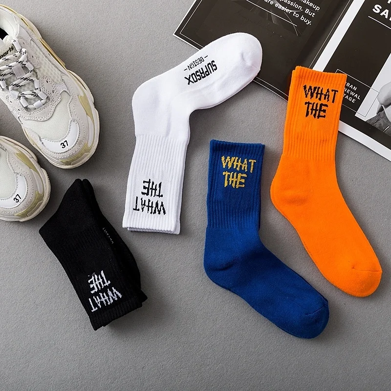 Хорошая цена 4 вида цветов клуб для катания на роликах Спортивная носки для бега с принтом на заказ с вышивкой, Заказные носки для мужчин