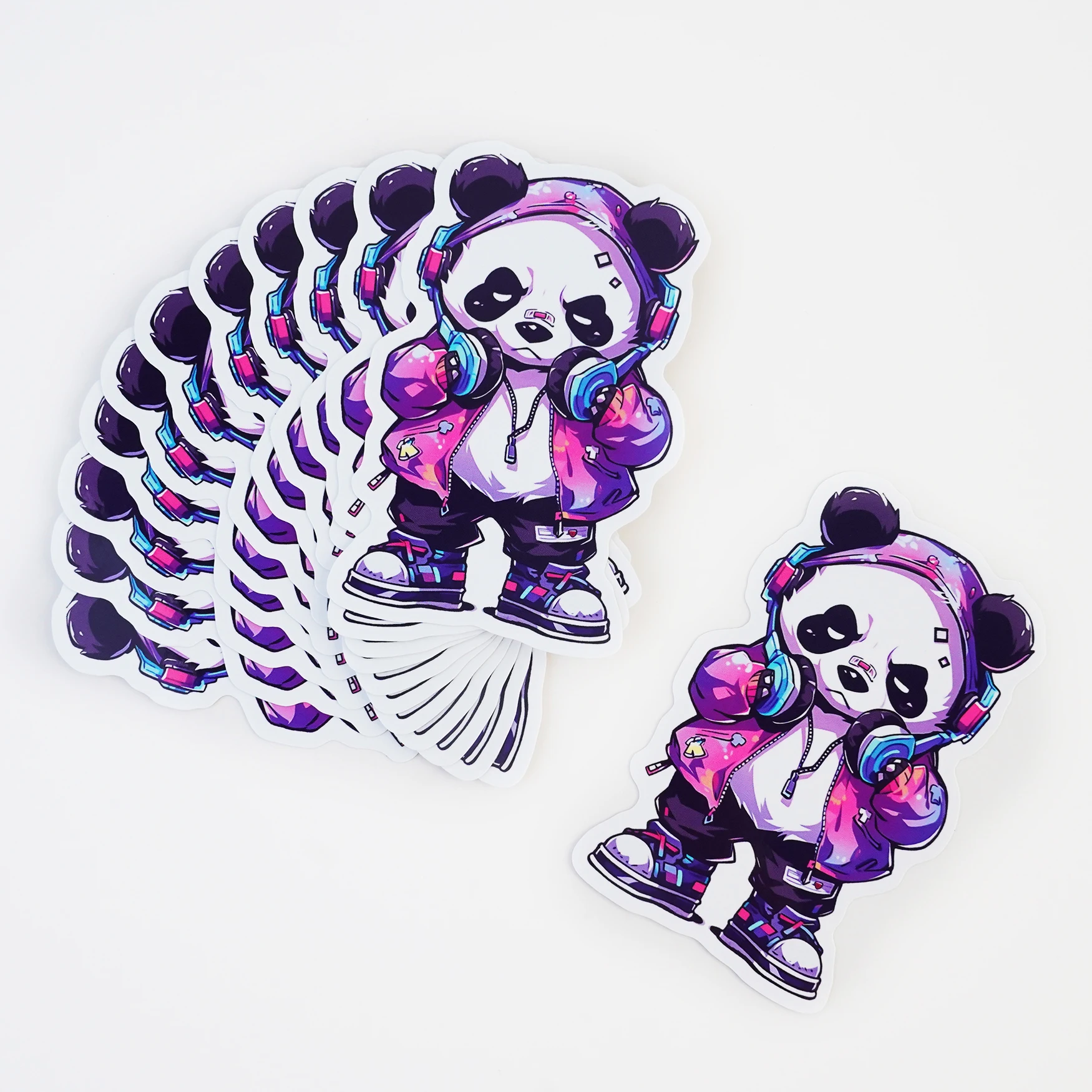 Custom Scratch Proof UV Resist Waterproof Vinyl Outdoor Car Laptop Door Decal Sticker Custom Die Cut Logo Customized Stickers