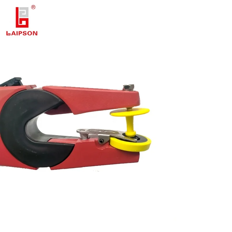 Dairy cow cattle use FDX-B RFID ranch ear tag