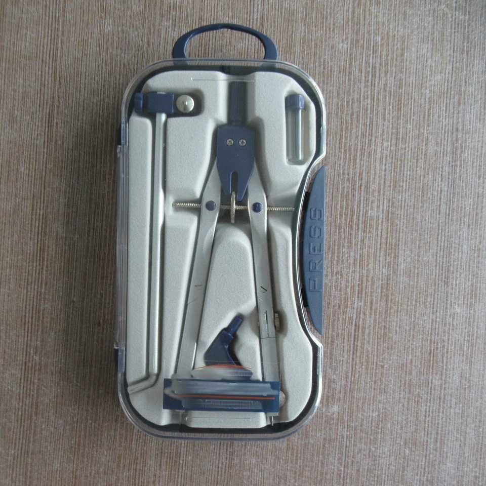 Компас-лук перед отправкой в