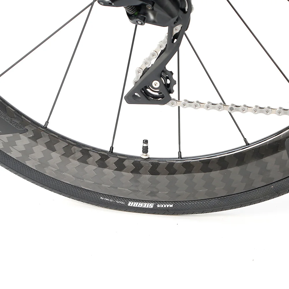 105/R7000 22 speed holographic cheap oem  carbon road bike with carbon wheels