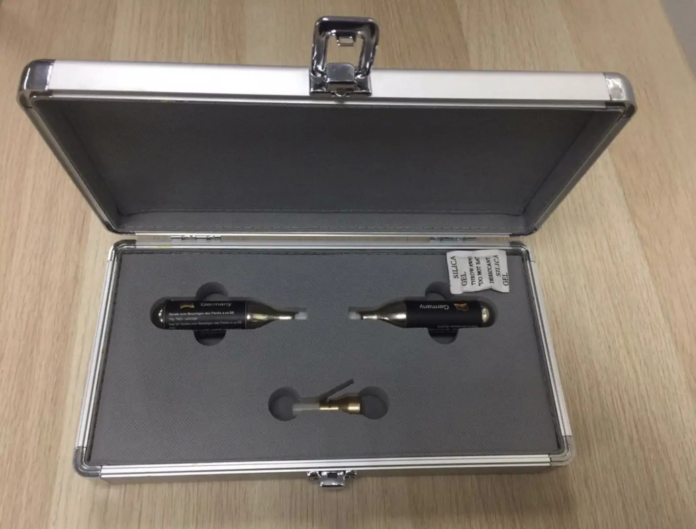 2023 STOCK Skin Tag Removal N2O Liquid Nitrogen Mole Removal Cryo Pen Cryotherapy Cryopen Spray