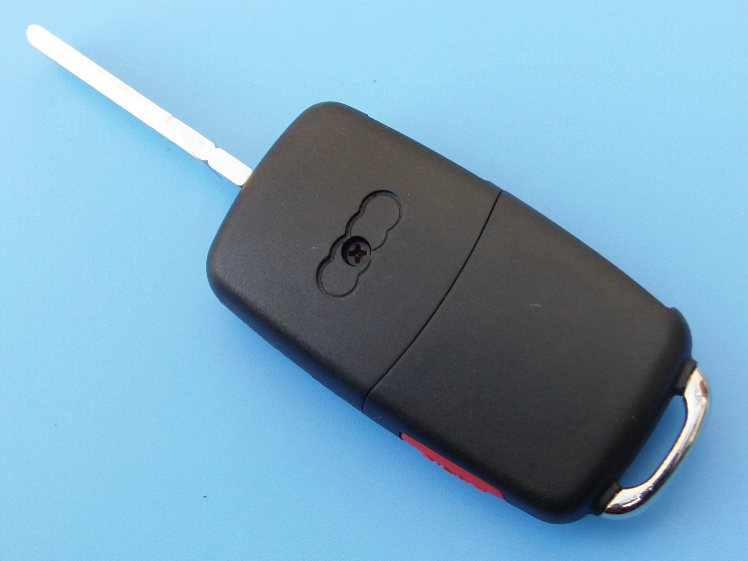 Hot seller A-udi 3+1 buttons flip folding remote control fob key case cover blank for A3 A4 A6 A8 with HAA blade