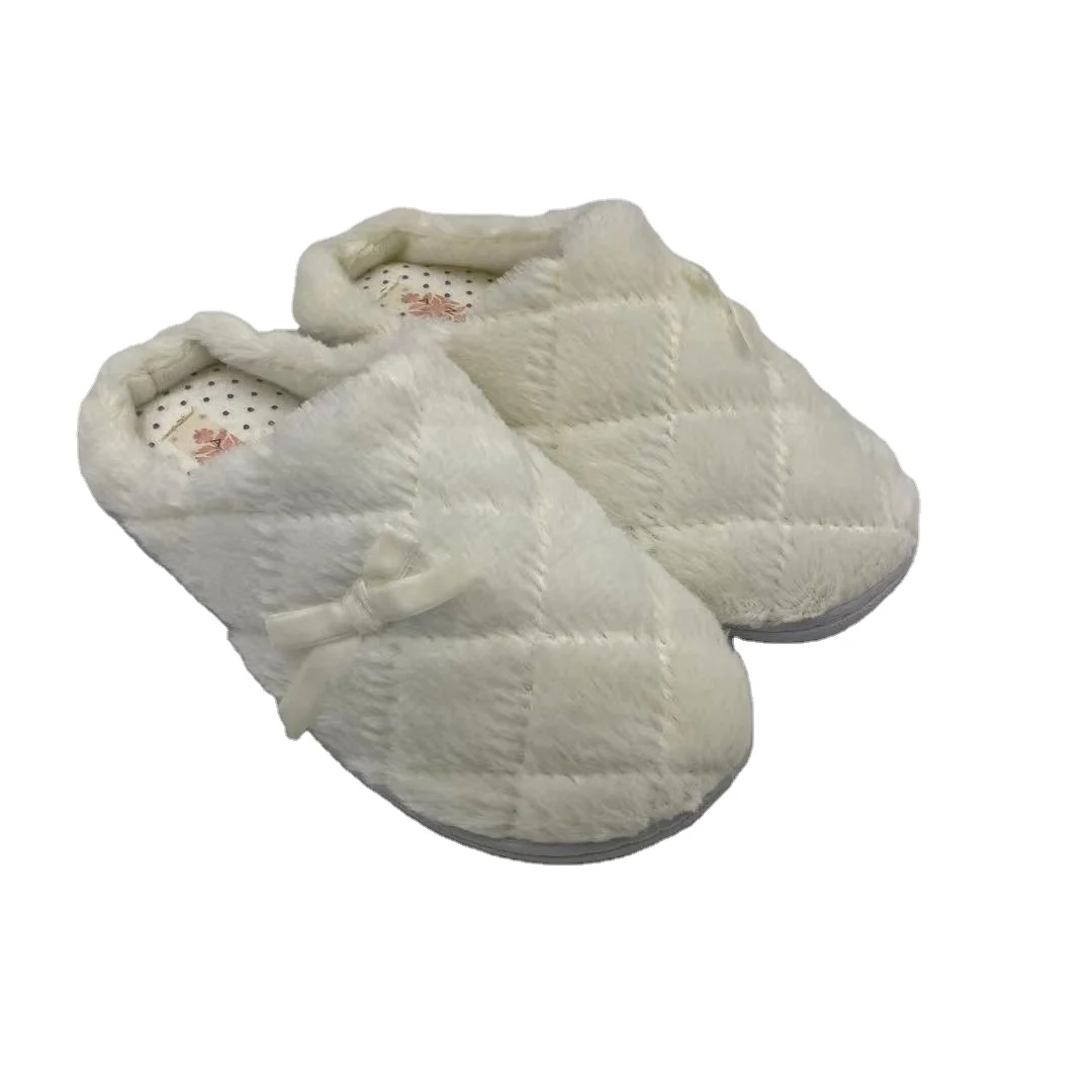 Wholesale winter warm fluffy soft fur quilting house slippers for women