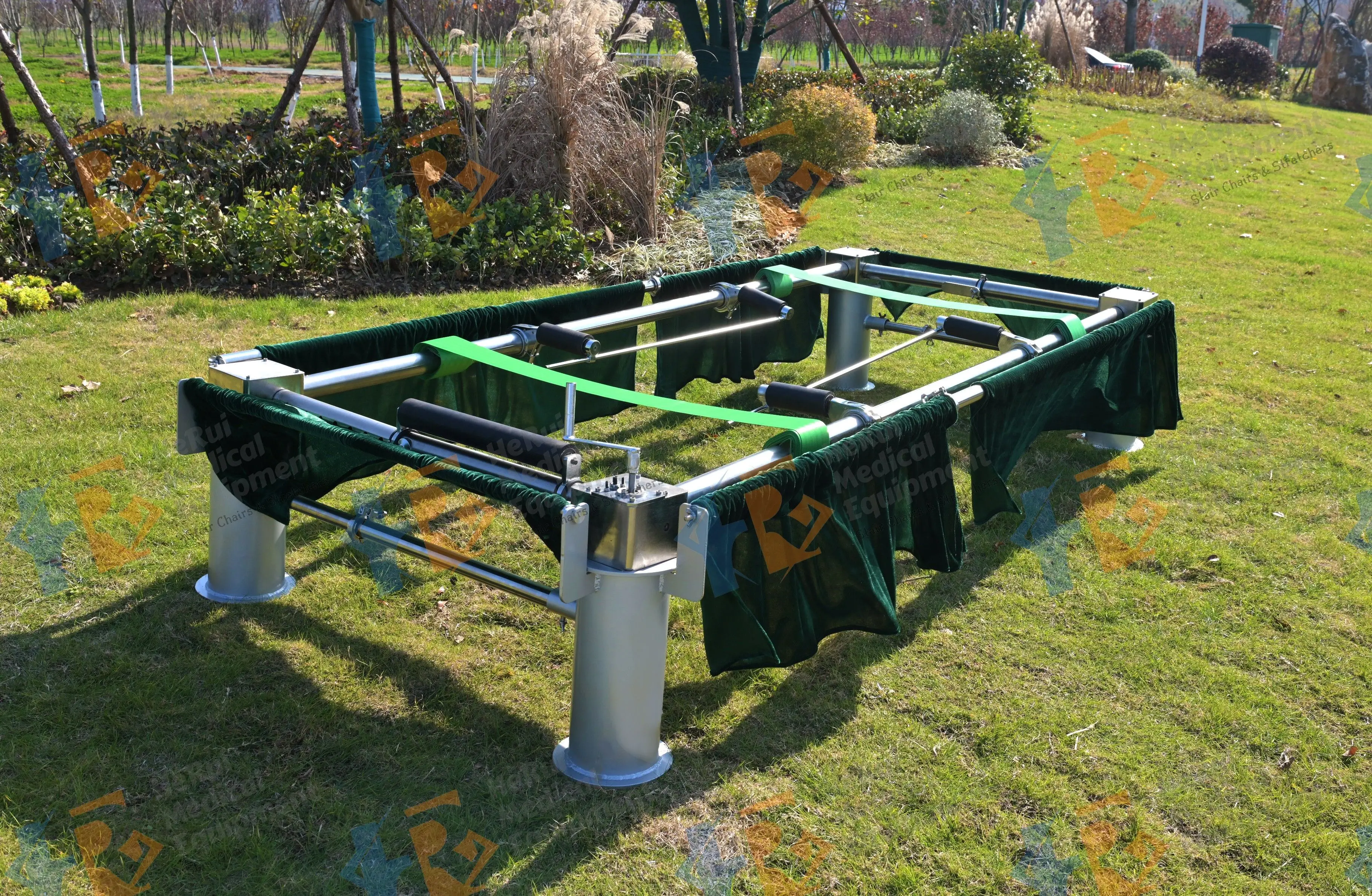 Funeral European Style and Metal Material Cemetery Lift Casket Coffin Lowering Device with Placement Arm