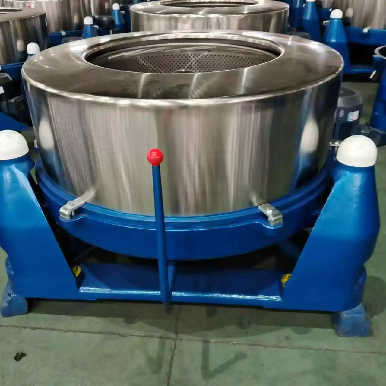 Hardware electroplating centrifugal drying machine deoiling cheese yarn industrial dewatering machine
