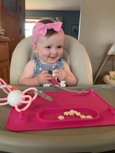 Silicone Suction Placemat with 4 Toy Adjustable Tethers for Babies & Toddlers, Keep Toys Off The Floor, Dishwasher Safe