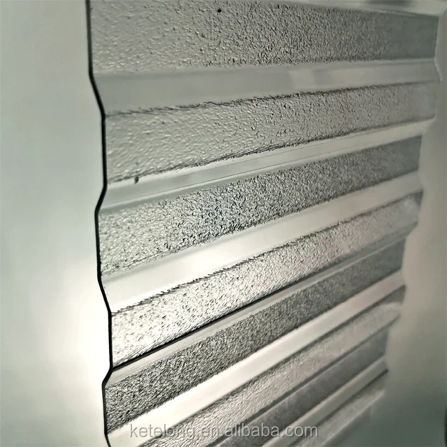 Corrugated polycarbonate sheet