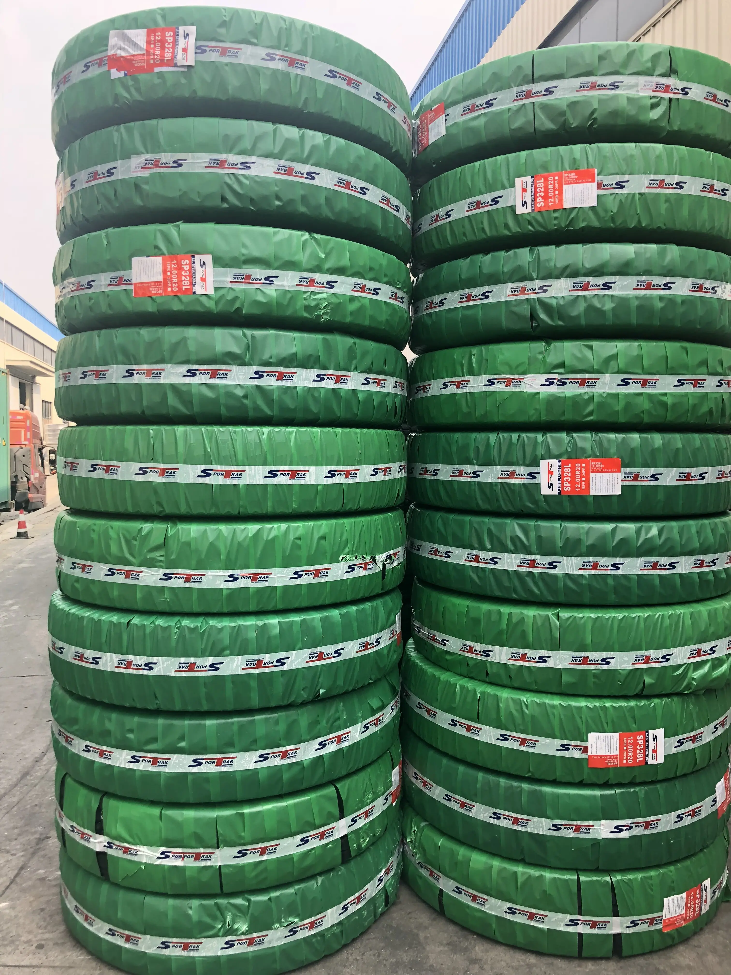 Sportrak brand price tire 8R17.5, 215/75R17.5, 235/75R17.5, 255/70R22.5, 275/70R22.5 china tire wholesale price
