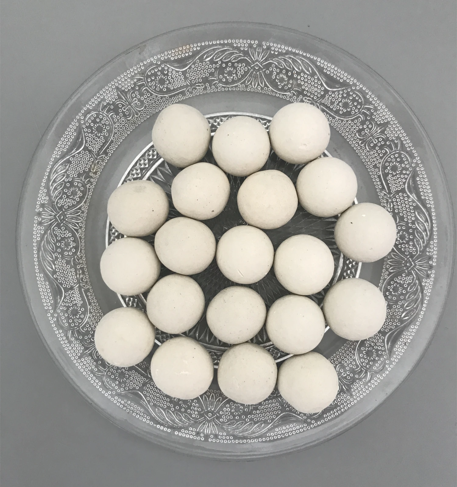 Factory price 3mm~50mm Inert Ceramic 17-19% Al2O3 Alumina Ball for Petroleum Industry
