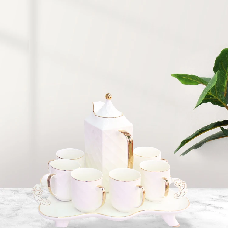 2022 European Style Luxurious New Coffee Cup Tea Cup Saucer Ceramic Coffee Cup Saucer Coffee Set Tea Set with Plat