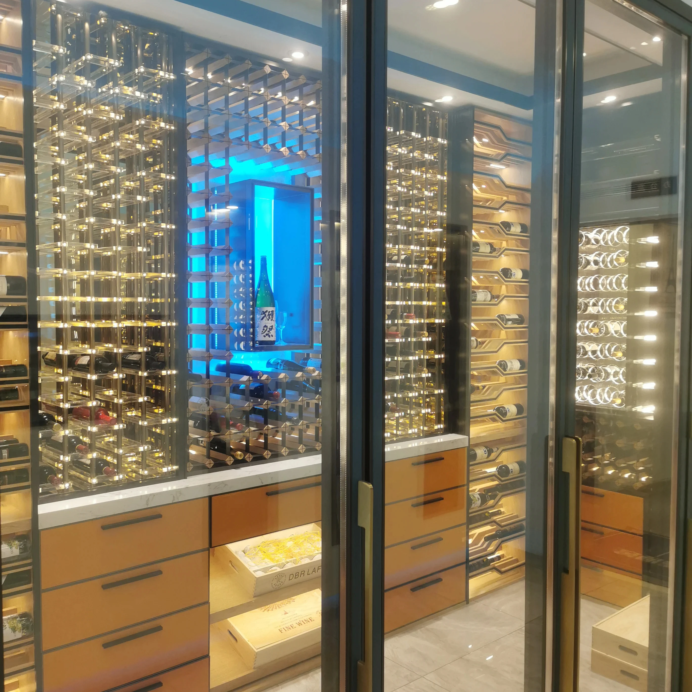 Modern luxury customized stainless steel constant temperature wine cabinet red wine and whiskey wine storage cellar