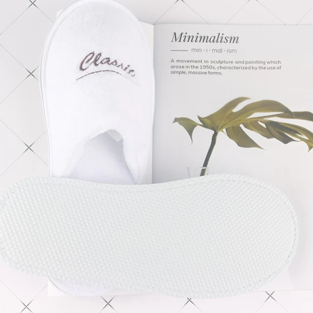 New Popular Hotel Slippers Wholesale: Stylish, Comfortable, Durable Footwear for Guests
