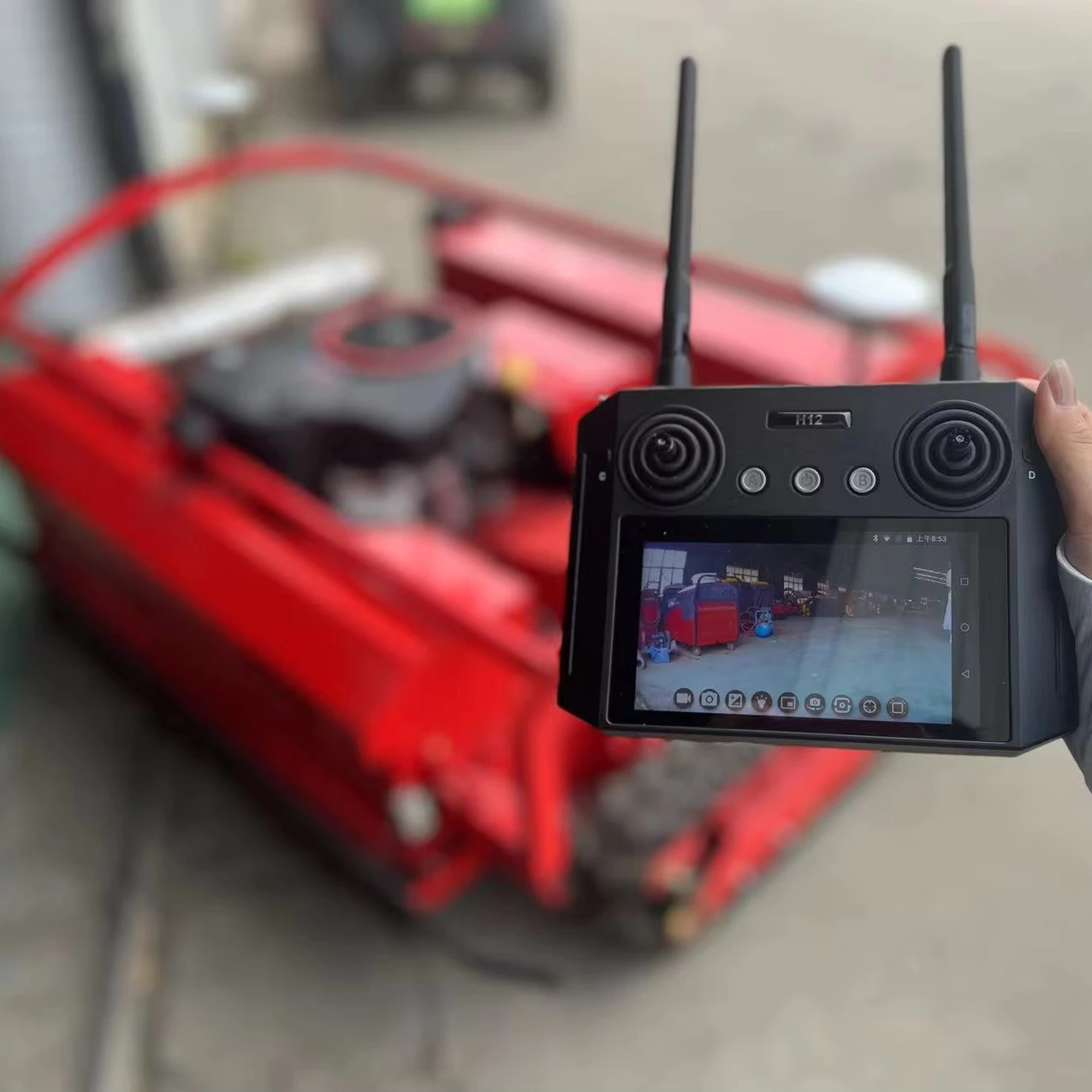 Zero turn lawn mower with snow plow Rubber Track Electric Remote Control electric corded lawn mower robot