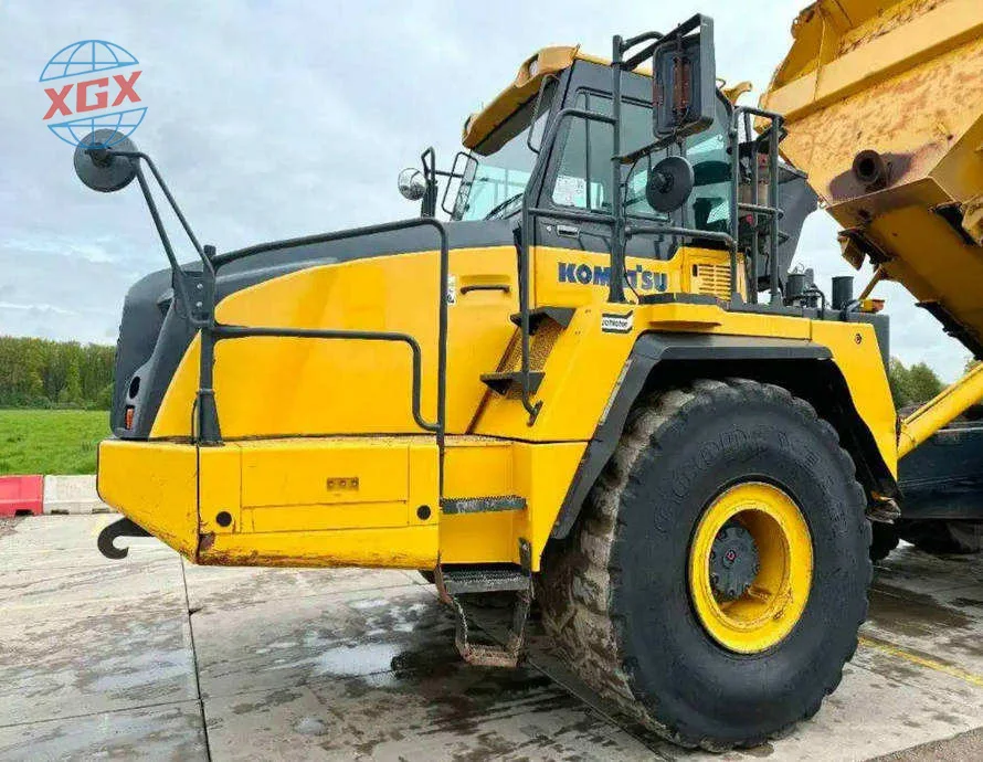 Good Price Used HM400-5 Quarry Truck Handling Machinery Mining Dump Truck  Original Japanese 40 Tons