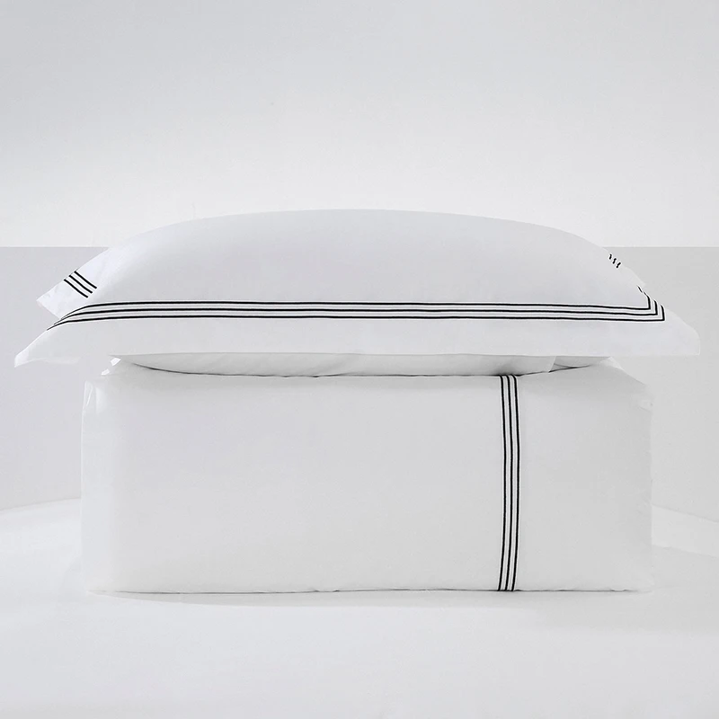 Luxury Wholesale Eliya Factory Embroidery Quilted Cotton Bedspread Hotel Bedding Set Bed Sheets