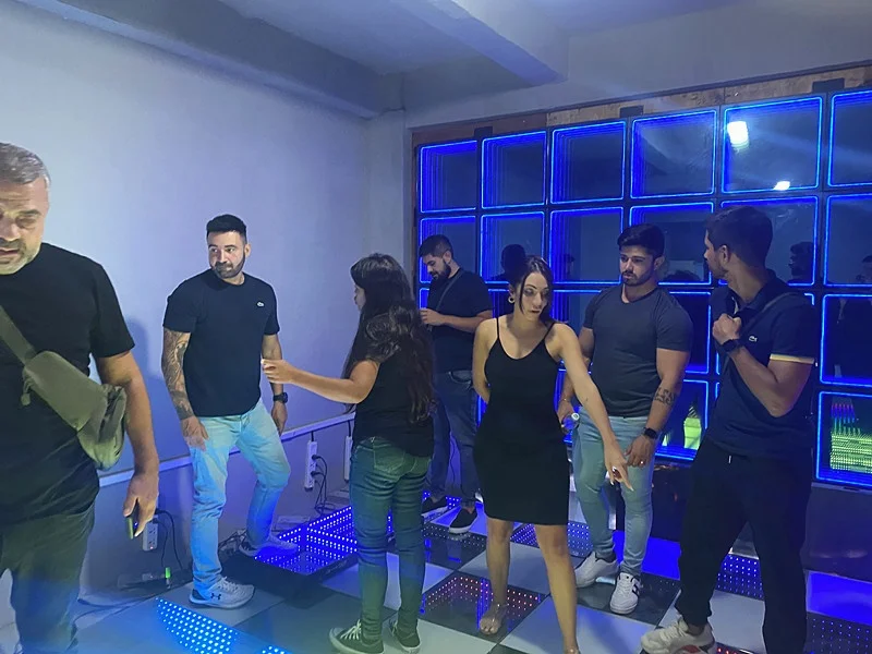 Wedding Party Activate Led dance Floor Light Interactive Dance game Floor hotsale party machines led par Factory price DJ TOP CE