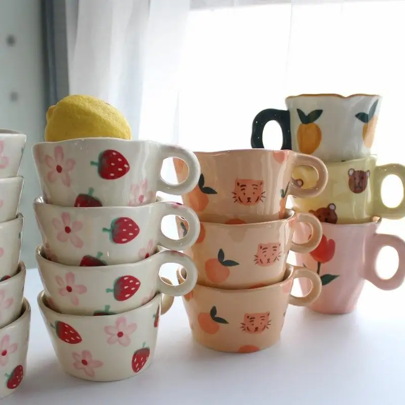 2023 new arrivals hand-painted cute cartoon animal shape porcelain tea cup Tiger ceramic mug with handgrip