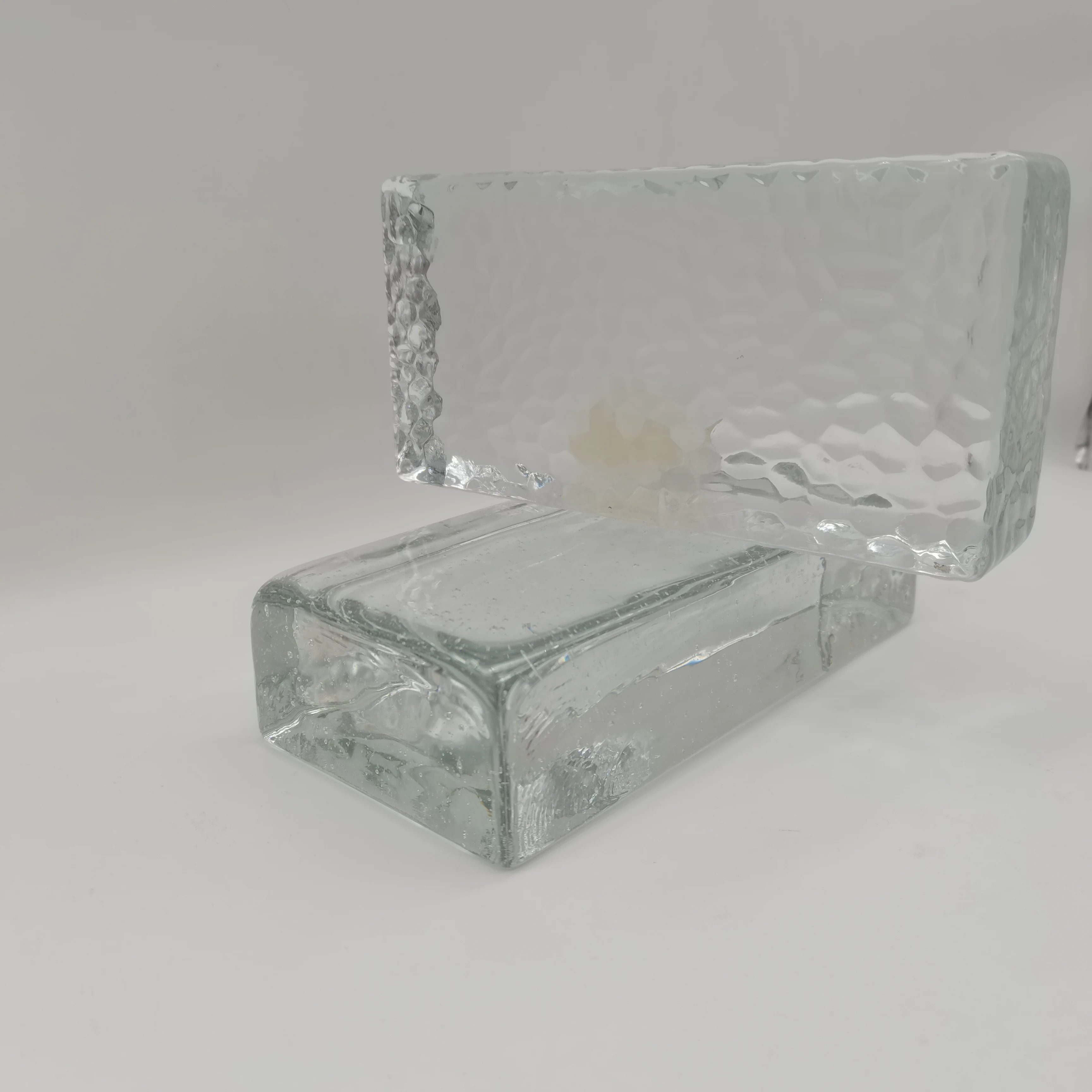 2023 New Fashion 80mm-95mm Clear factory price high quality hot sale Glass Block for decoration living room bathroom bedroom