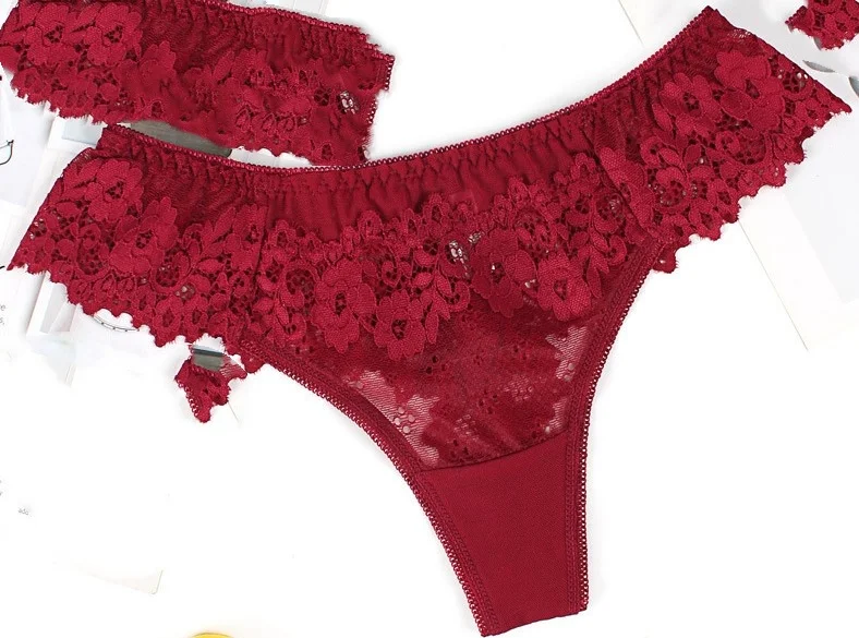 Hot Selling Product Low Waist Thong Hot Sexy Transparent Lace Panty Underwear