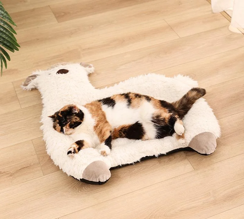 New Cartoon Alpaca Pet Pad Soft beds  Velvet Dog Pad Cartoon Cute Cat Pad & Mats from Honey Pet