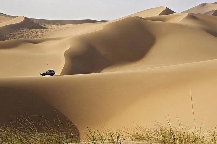 SBD transceiver two-way communication Iridium satellite GPS tracker for ship fishing boat mountain jungle desert and mine