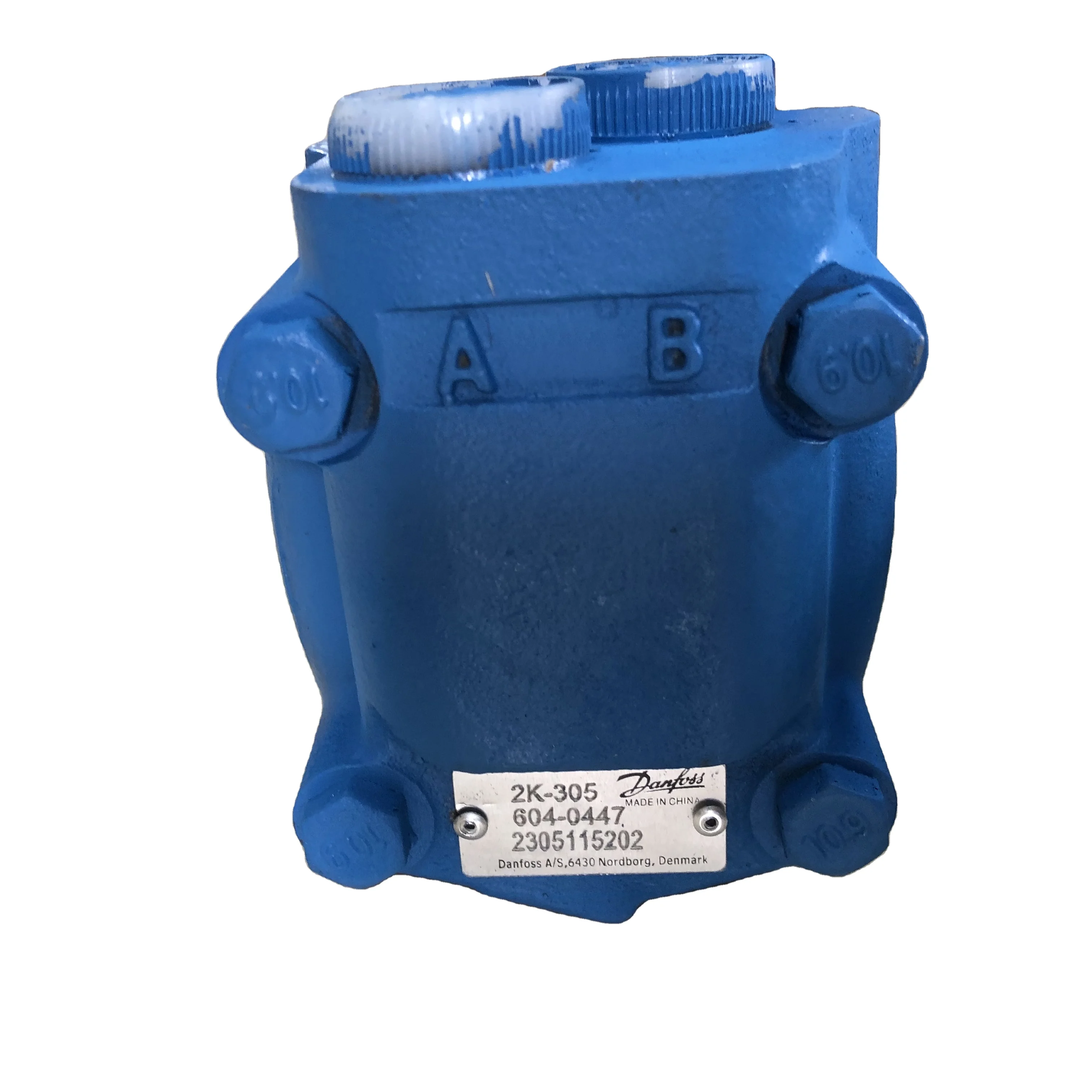 2K-305 604-0447 2K-305/604-0447 EATON DANFOSS origin подлинный зеркальный двигатель орбитальные двигатели в наличии конкурентоспособные