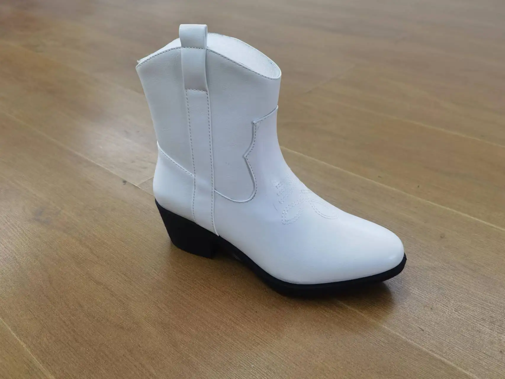 Waterproof boots Wholesale OEM New Arrival  boots Fur And Khaki Women Cow boots