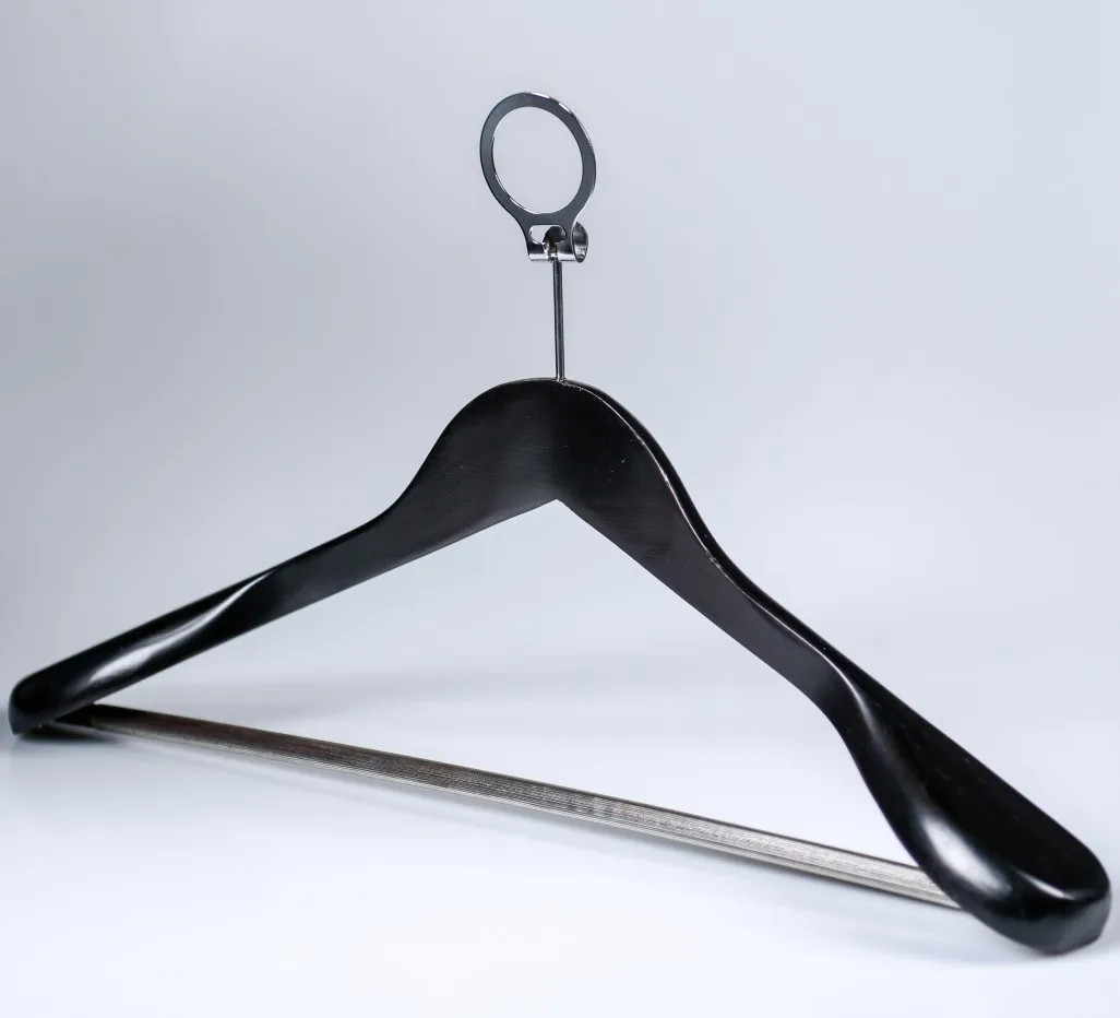Suit Hanger Anti theft  Natural Maple Wooden Hotel Hangers for Star Hotel