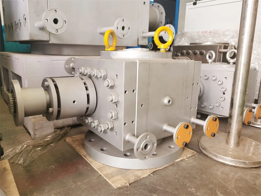 high pressure polyurethane oligomer discharge hot melt metering gear pump for rection kellte in chemical process