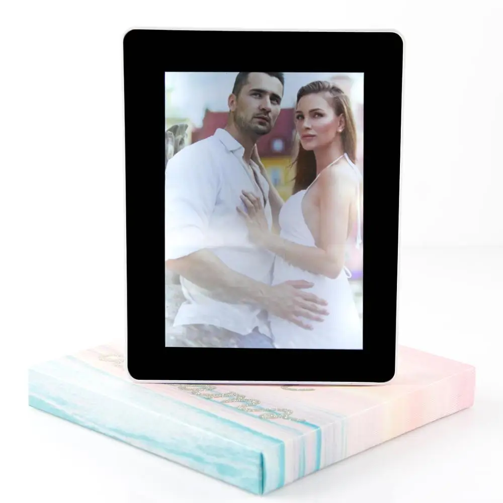 Amazon Hot Selling New Product Home Decoration Wholesaler LED Photo Frame Creative Magic Mirror Frame Led Photo Frame