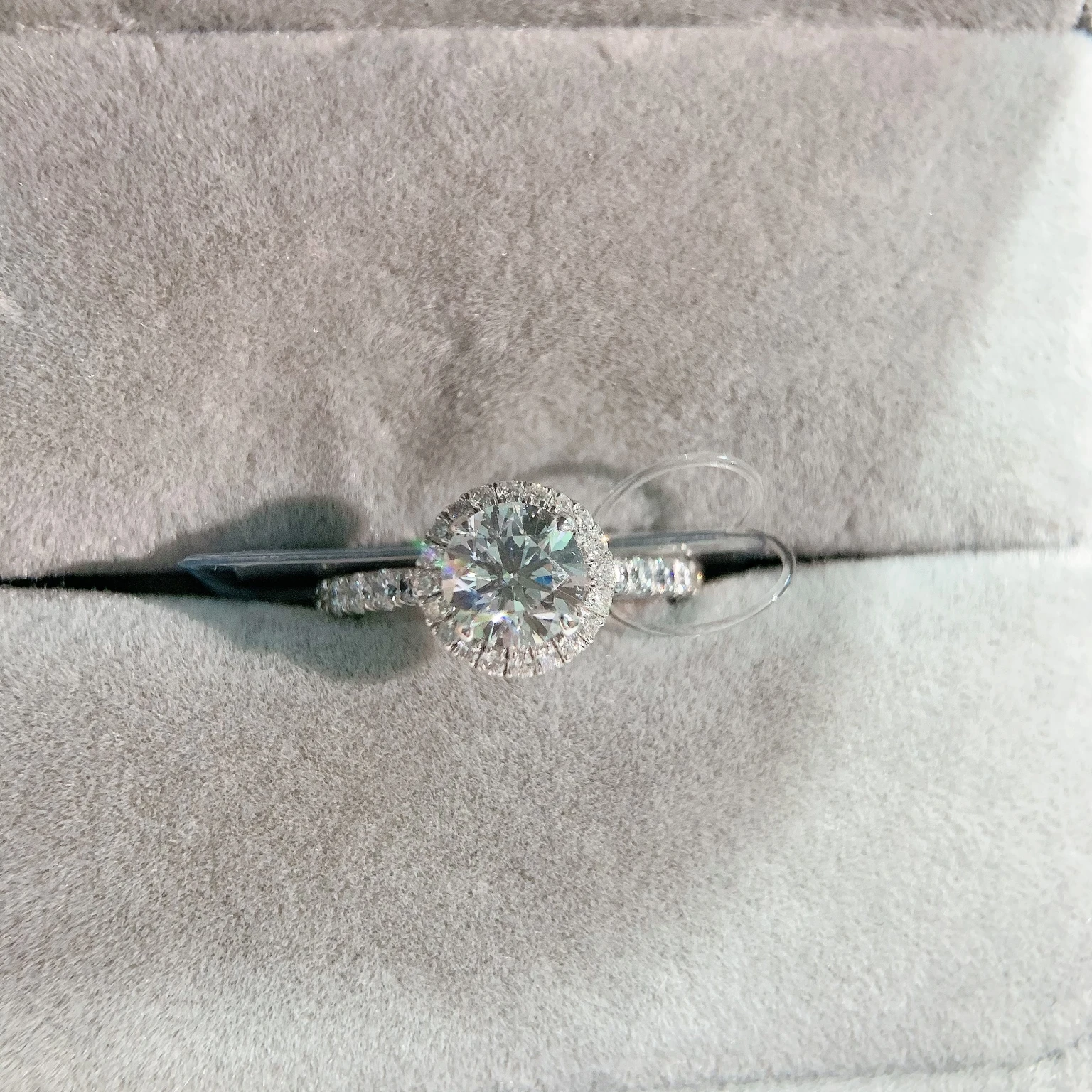 One Carat D Color Natural Diamond Ring High Mount Female Proposal Ring Luxury Style Natural Diamond Jewelry