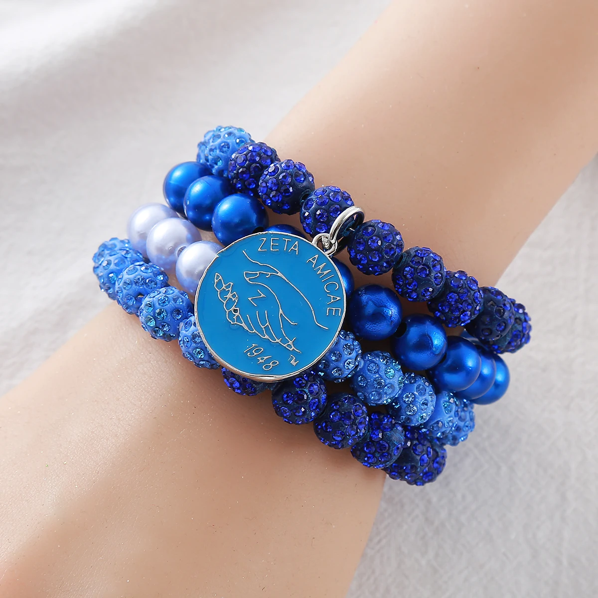 Low Price Wholesale Silver Tone Zeta Phi Beta Inspired Pin Pearl Rhinestone Inlaid Custom Letter Designer ZPB Sorority Brooch